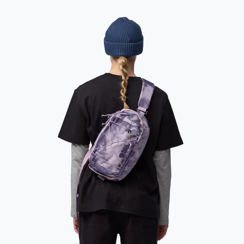 Mestský batoh na rameno Fjällräven Skule Graphics Sling 6 l pastel lavender/shade 4