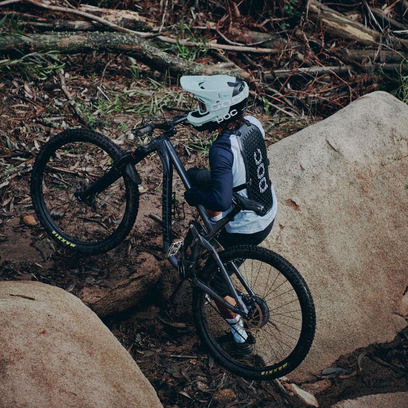 Nárazník pre bicykle POC VPD System Torso uranium black 10