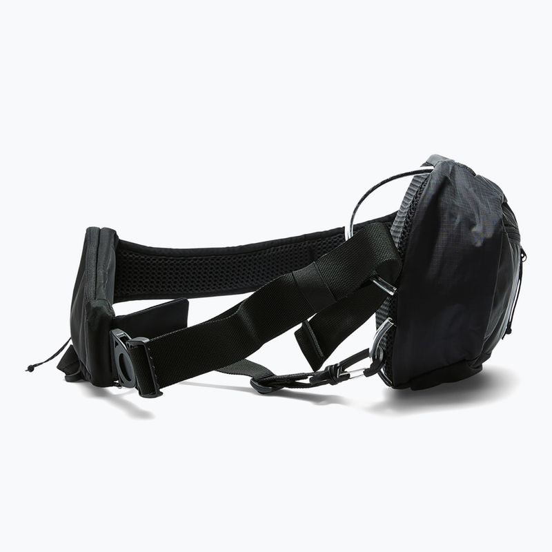 Ľadvinka Peak Performance Outdoor Slingbag čierna 3