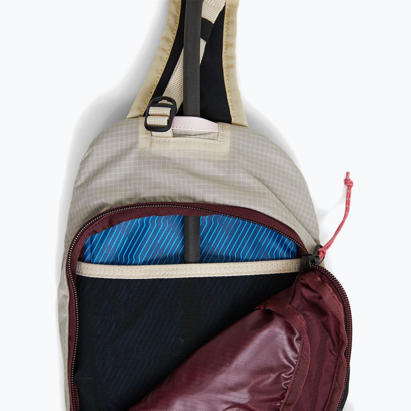 Ľadvinka Peak Performance Outdoor Slingbag 4,5 l porto/sand fog 3