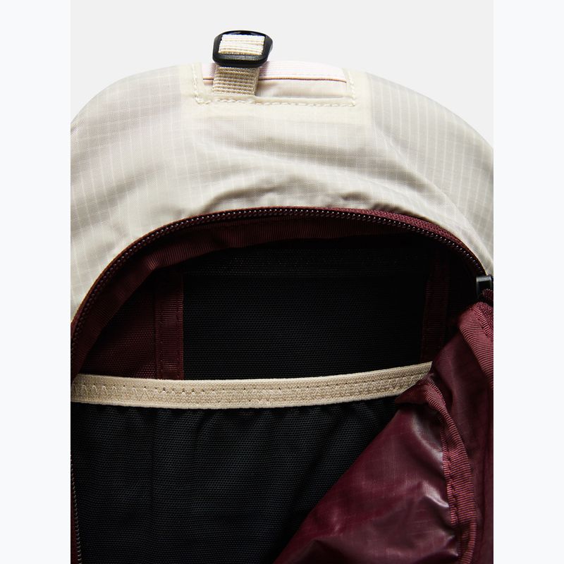 Ľadvinka Peak Performance Outdoor Slingbag 4,5 l porto/sand fog 5