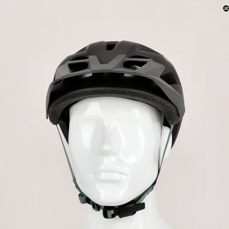 Cyklistická prilba Giro Fixture čierna GR-7129939 9