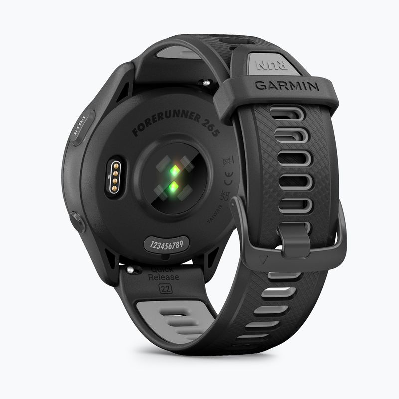 Hodinky Garmin Forerunner 265 black/light gray 4