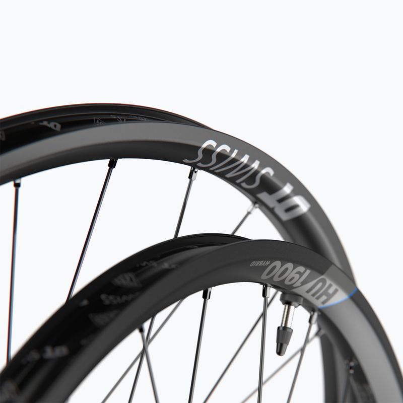 Zadné koleso na bicykel DT Swiss HU 1900 SP 29 CL 30 5/135 SS čierne 2