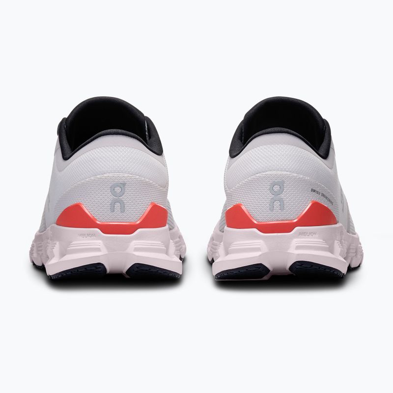 Dámska bežecká obuv On Cloud X 4 silver/flame 11
