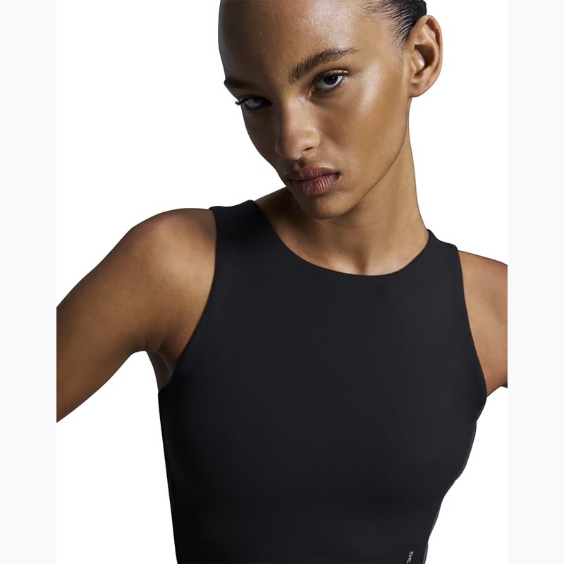 Dámsky bežecký top On Core 2-in-1 Crop black 7