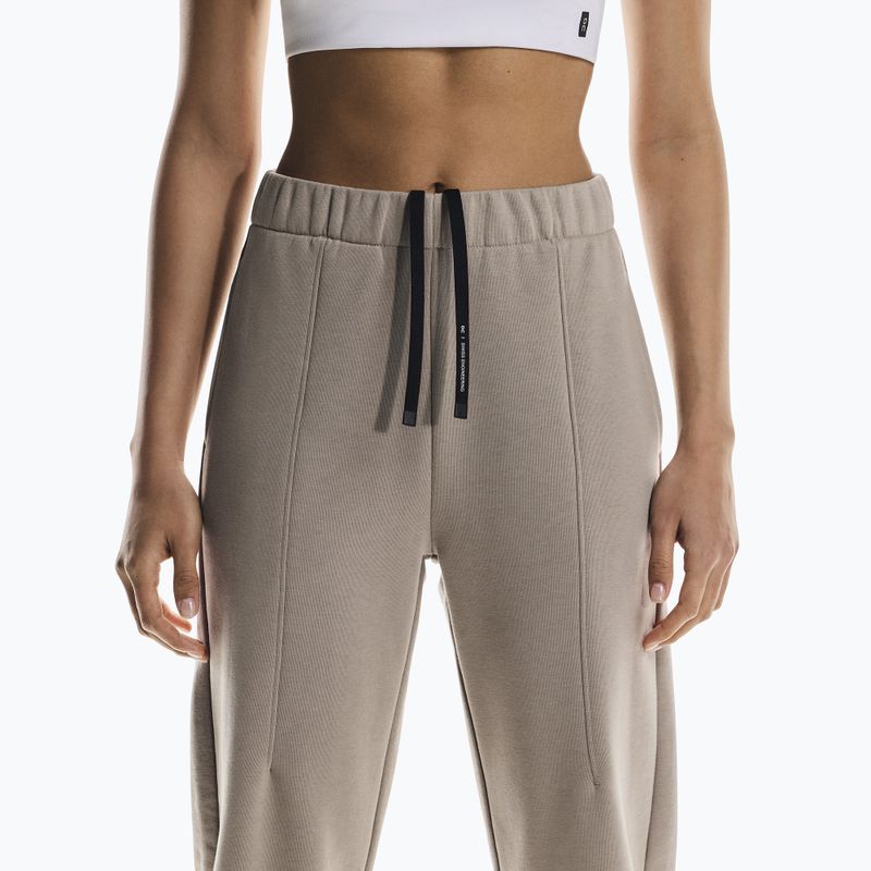 Dámske nohavice On Club desert 6