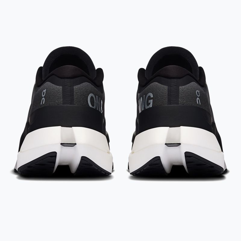 Pánske bežecké topánky On Cloudboom Max black 4