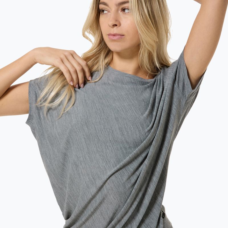 Dámske tričko na jogu super.natural Yoga Loose Tee cashmere grey melange 3
