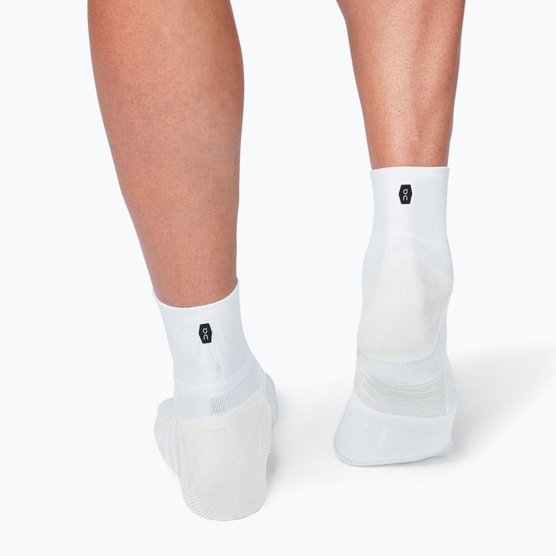Pánske bežecké ponožky On Running Performance Mid white/ivory 4