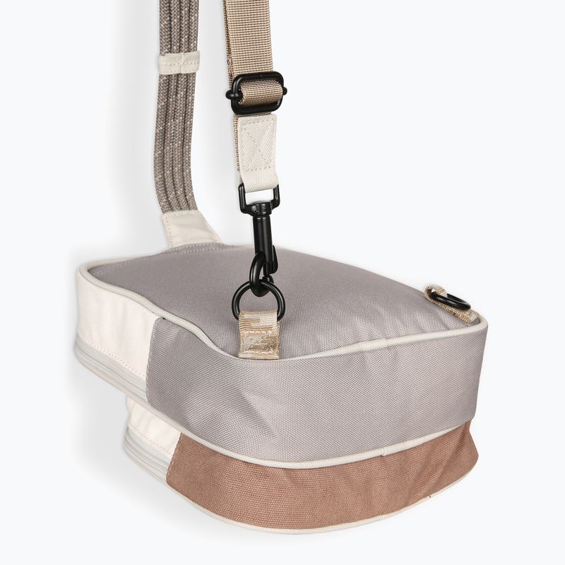 KAVU Pescadero Sling 3 l kamienkový mestský batoh 3