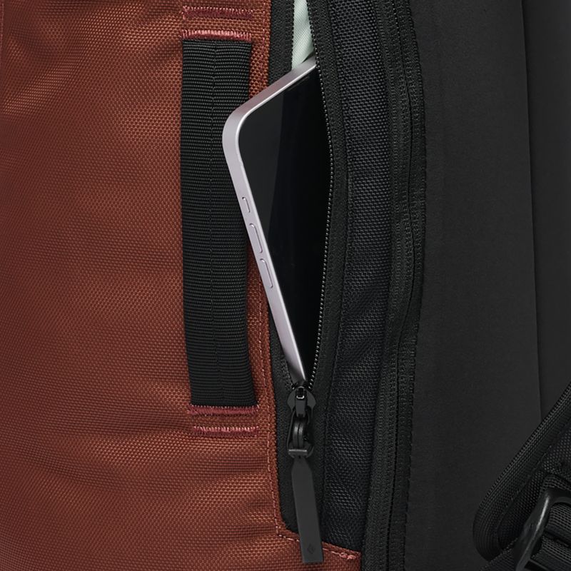 Mestský batoh Black Diamond Street Creek 30 l RT iron red 4