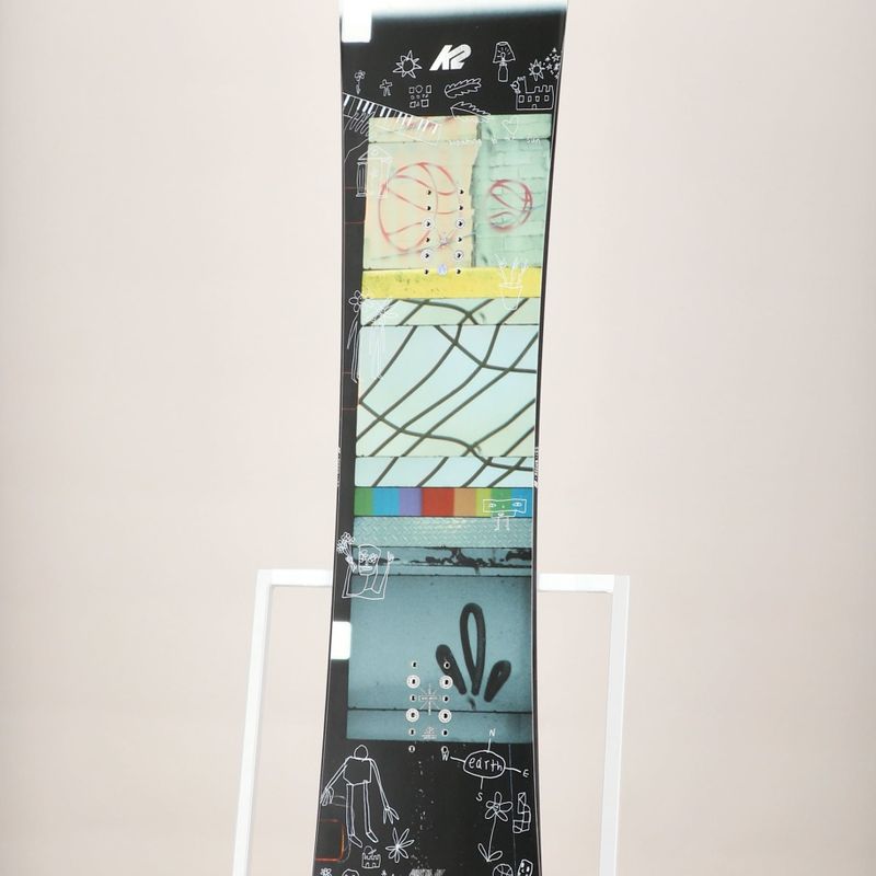 K2 Stredne sfarbený snowboard 11G0003/11 8