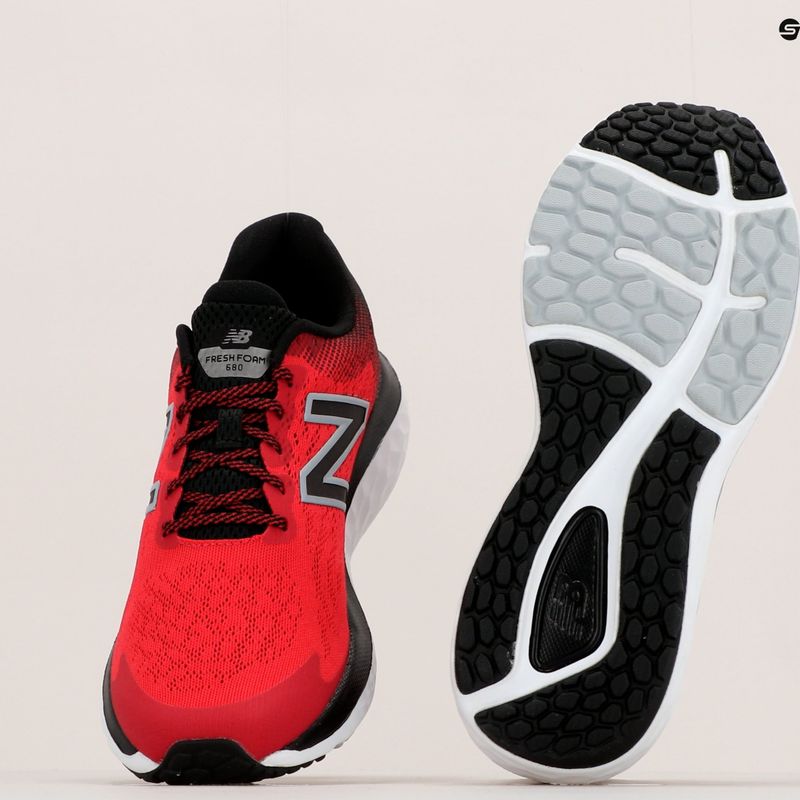 New Balance pánska bežecká obuv W680V7 červená NBM680C 17