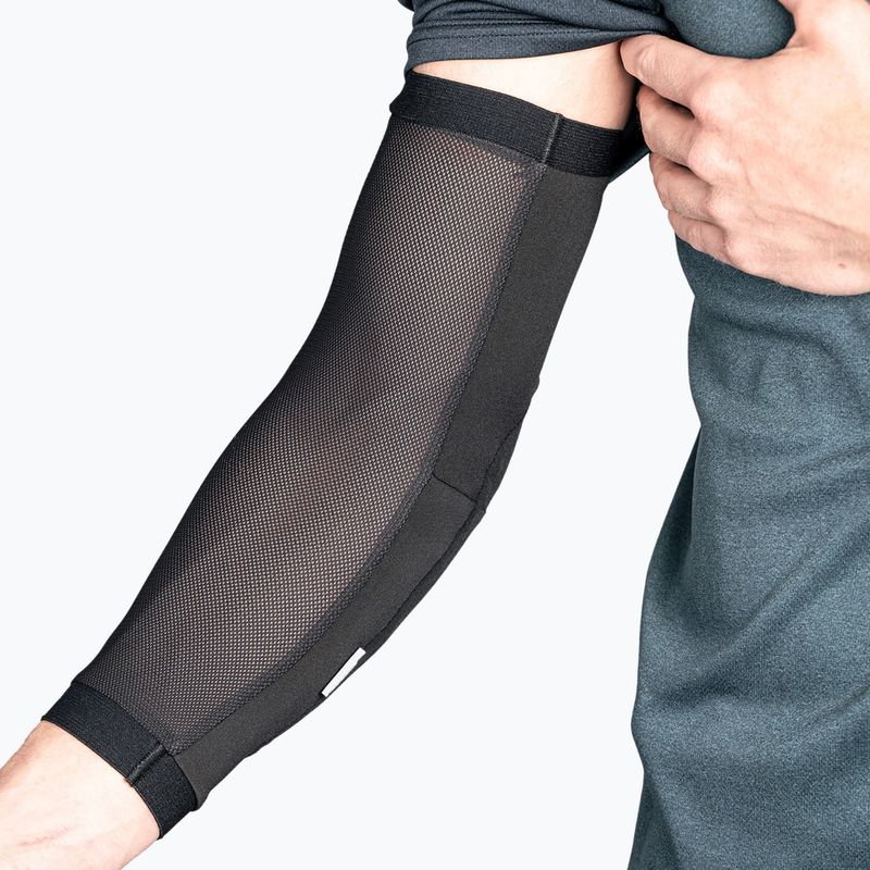 Cyklistické lakťové chrániče Bluegrass Aura black 3