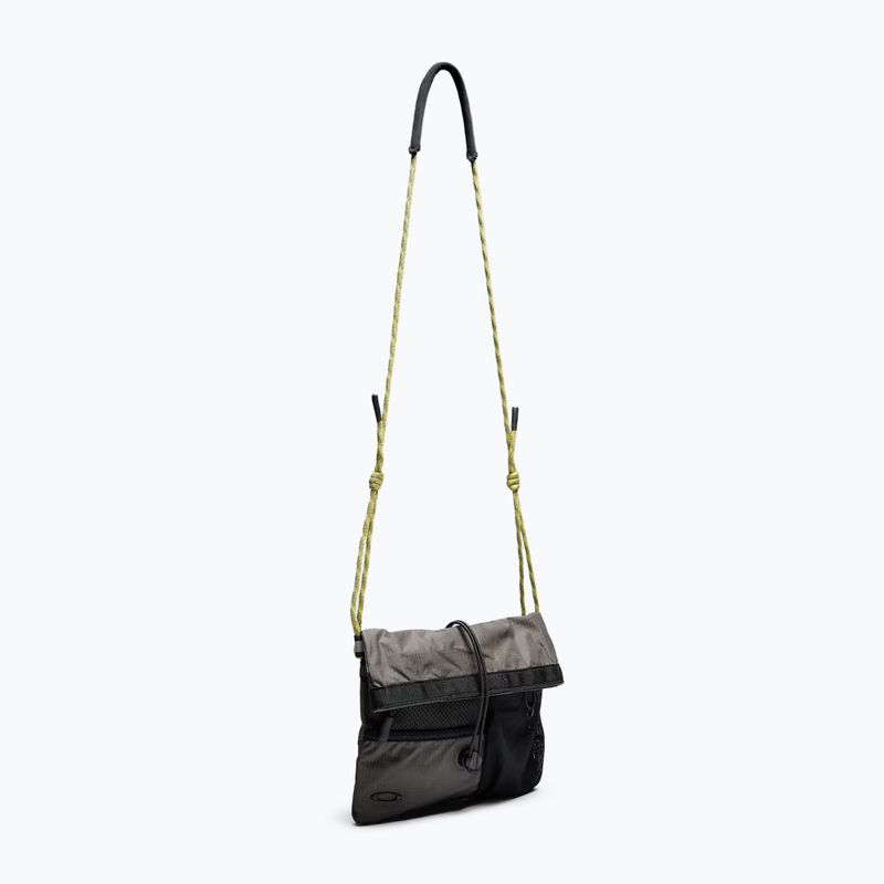 Ľadvinka Oakley Reserve 2 l Granite Gray 3