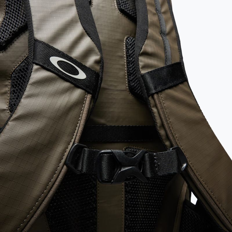 Turistický batoh Oakley Terraquest 29 l deep olive 5