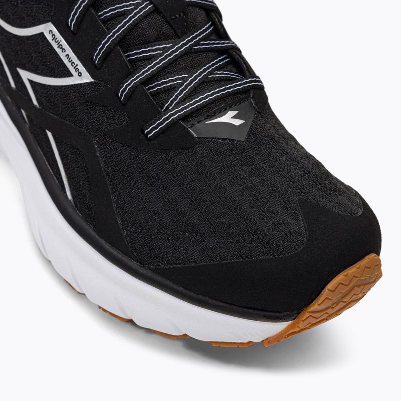 Pánska bežecká obuv Diadora Equipe Nucleo black DD-101.179094-C3513 8
