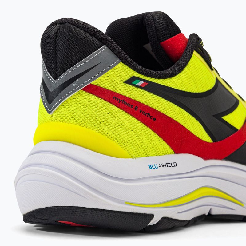 Pánska bežecká obuv Diadora Mythos Blushield 8 Vortice yellow DD-101.179087-D0273 10
