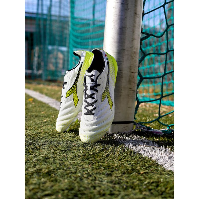 Pánske kopačky Diadora Brasil Elite Tech GR ITA LPX white/black/fluo yellow 17