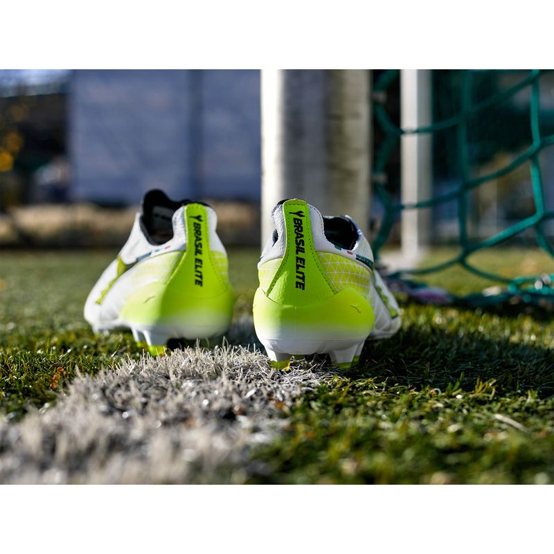 Pánske kopačky Diadora Brasil Elite Tech GR ITA LPX white/black/fluo yellow 19