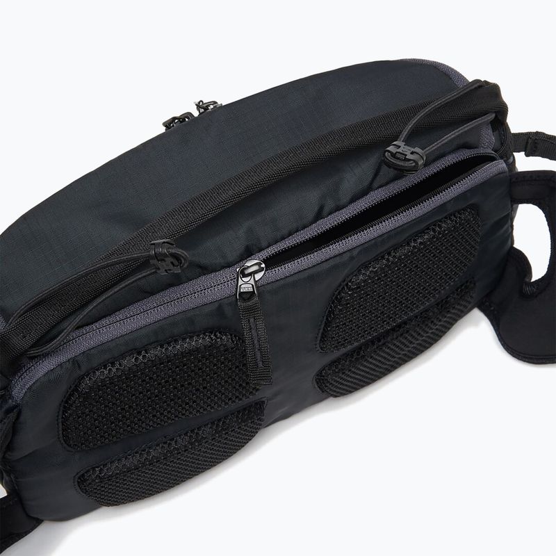 Cyklistické vrecko Oakley Seeker Traverse RC Hip Bag 4 l blackout 6