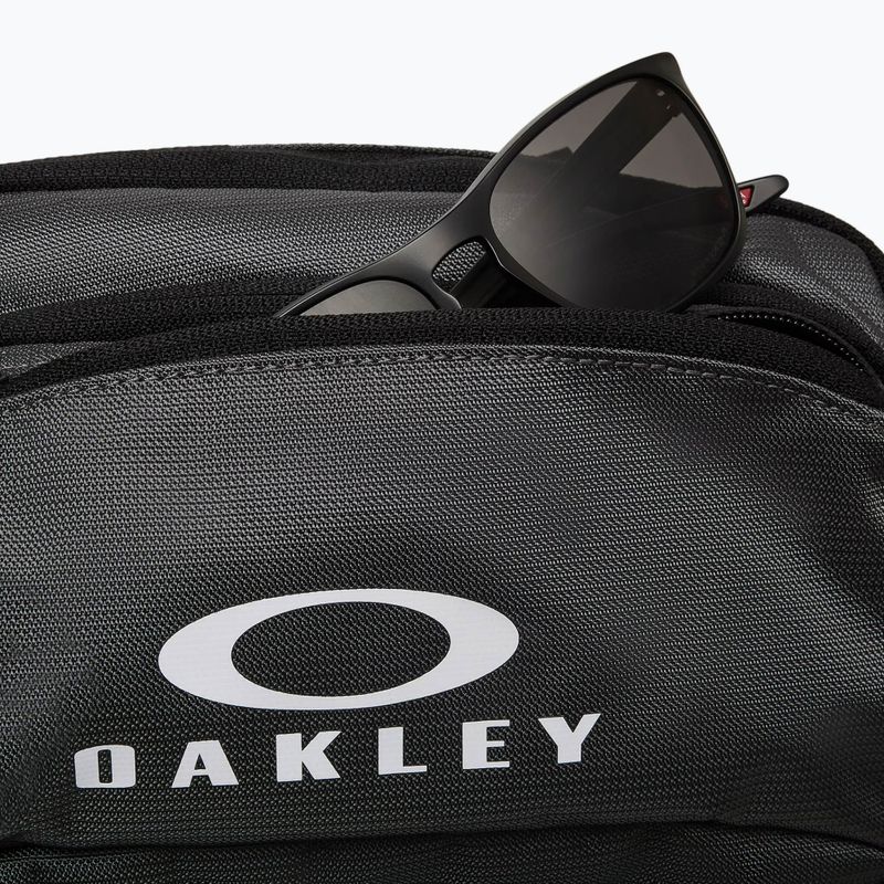 Mestský batoh Oakley Essential Day Pack M 9.0 28 l uniform grey 5