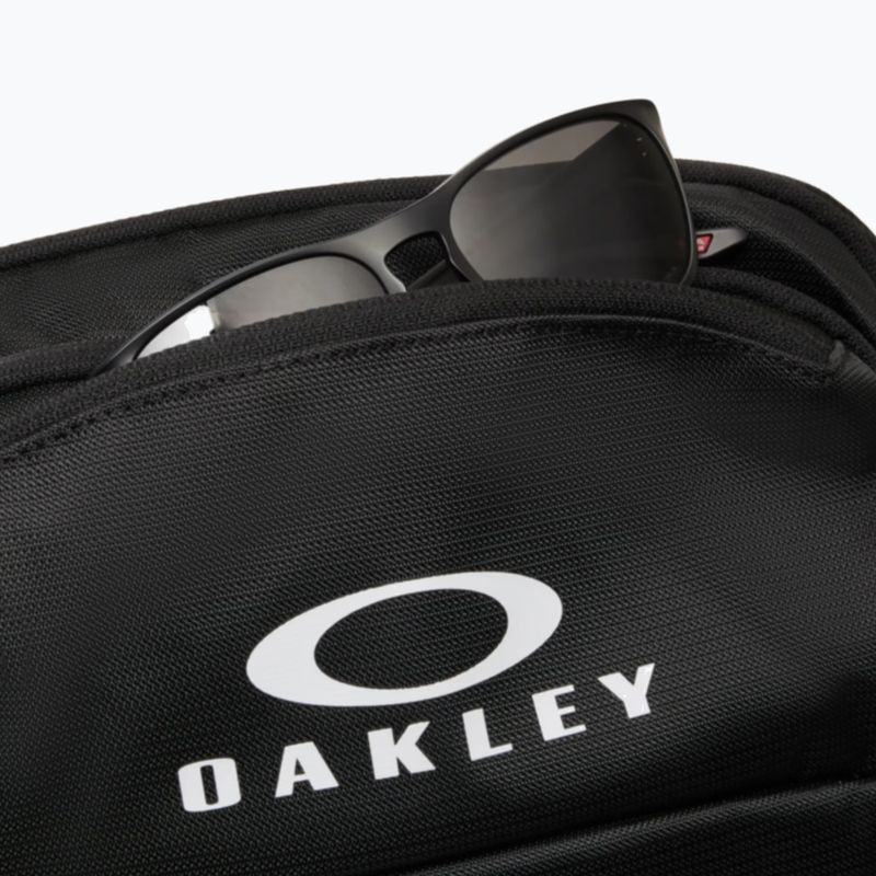 Mestský batoh Oakley Essential Day Pack M 9.0 28 l blackout 5