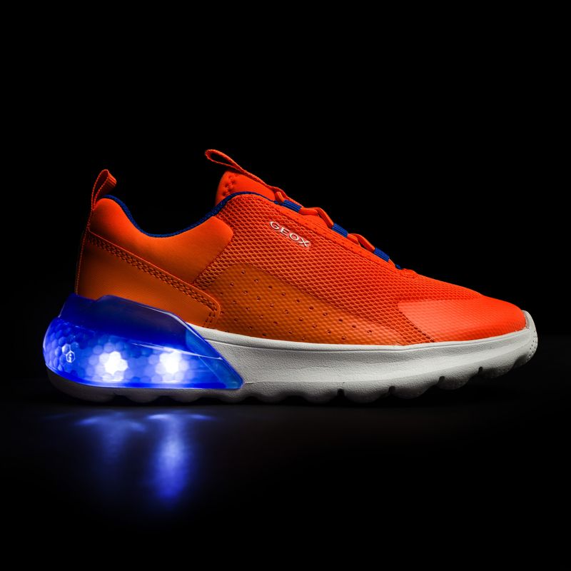 Juniorská obuv Geox Activart Illuminus orange 8