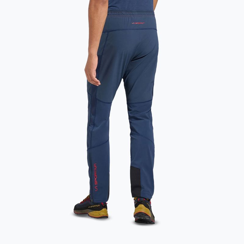 Pánske trekingové nohavice La Sportiva Aequilibrium mountain red/night sky 2
