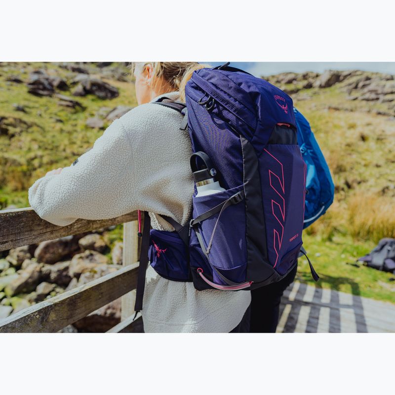 Dámsky turistický batoh Osprey Tempest 26 l deep fig/hotspot pink 11
