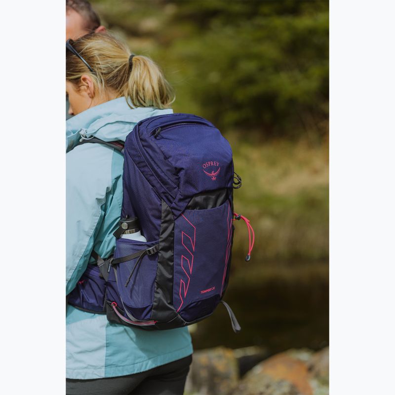 Dámsky turistický batoh Osprey Tempest 26 l deep fig/hotspot pink 14
