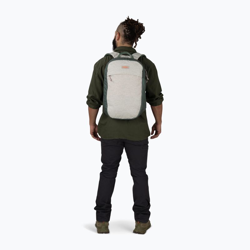 Mestský batoh Osprey Arcane Earth Large Day 22 l moon beige/pine leaf 7