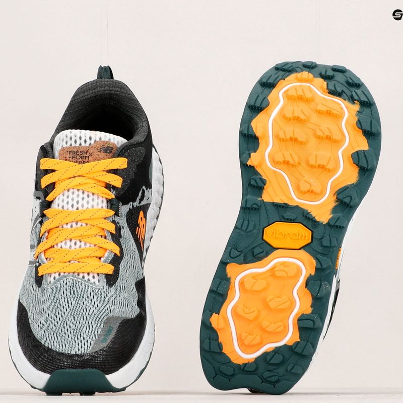 New Balance Fresh Foam Hierro v7 sivo-zelená pánska bežecká obuv MTHIERI7.D.080 15