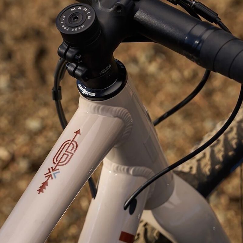 Štrkový bicykel Marin Gestalt XR biely/šedý 8