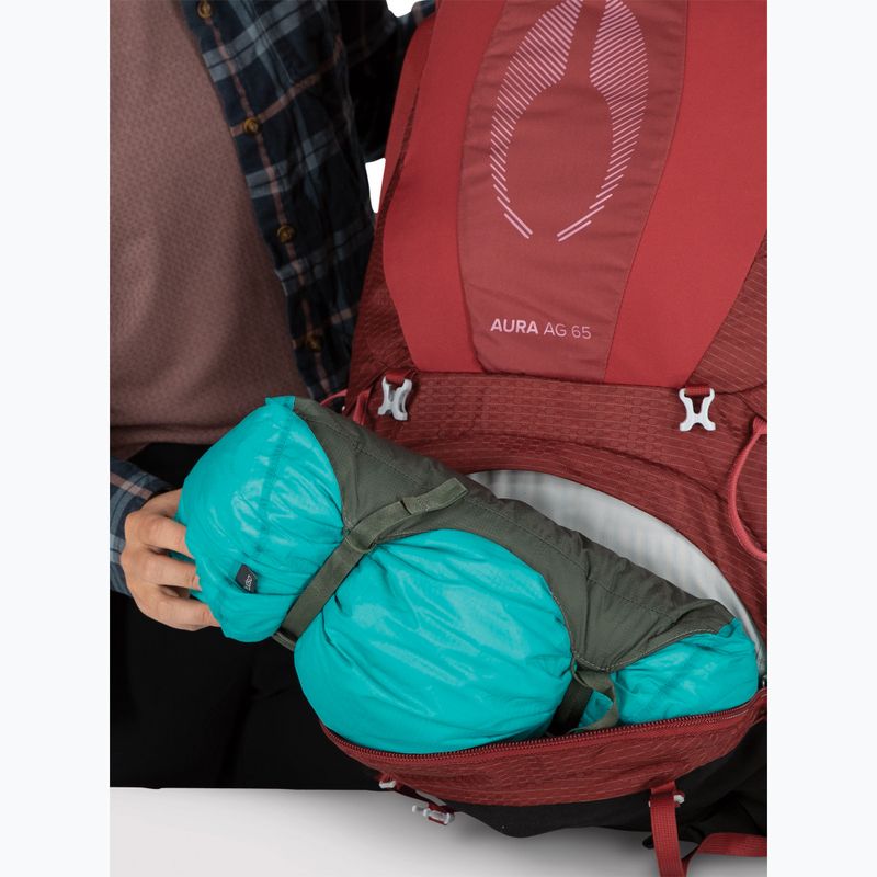 Dámsky trekingový batoh Osprey Aura AG 65 l XS-S berry sorbet red 12