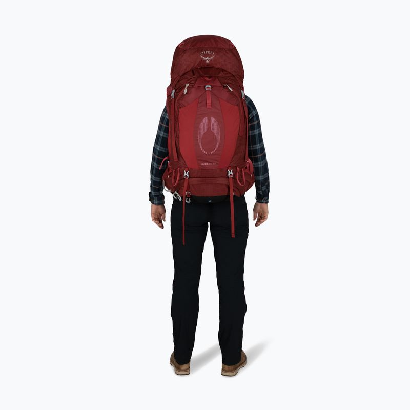 Dámsky trekingový batoh Osprey Aura AG 65 l M-L berry sorbet red 6