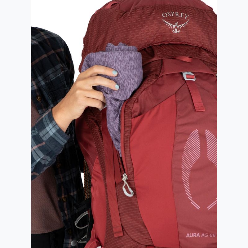 Dámsky trekingový batoh Osprey Aura AG 65 l M-L berry sorbet red 10