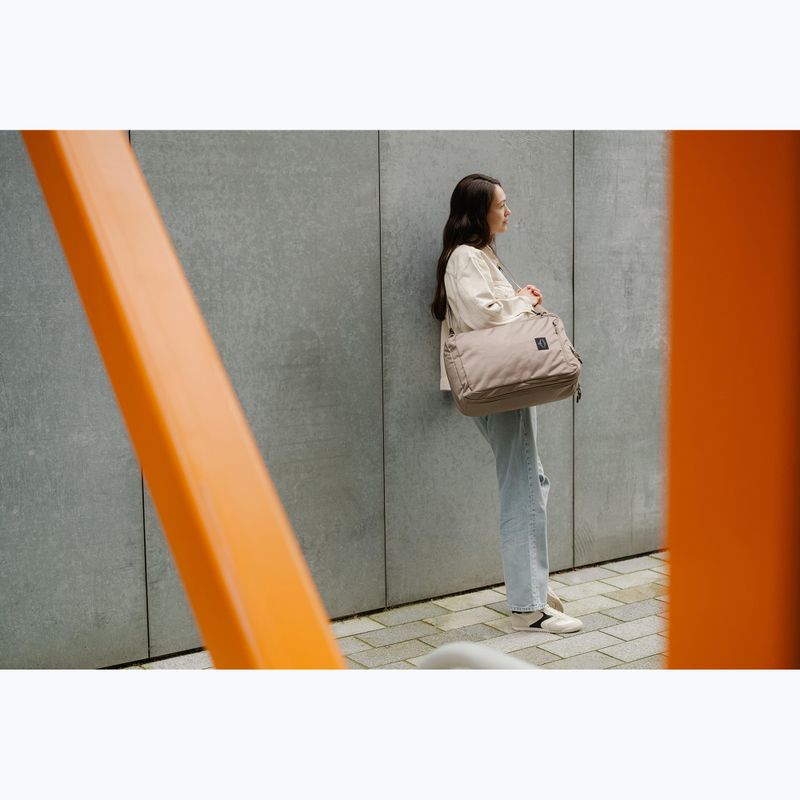 Mestský batoh Osprey Aoede Briefpack 22 l tan concrete 15