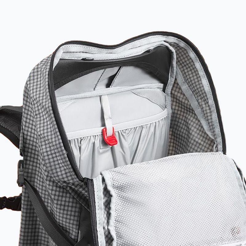 Pánsky trekingový batoh Osprey Talon Pro 30 lining silver 5