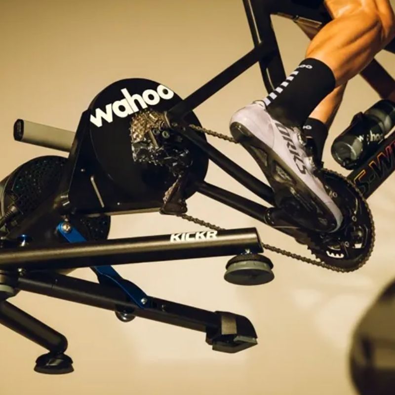 Cyklistický trenažér Wahoo Kickr Smart Power Trainer (V5) čierny WFBKTR120 7