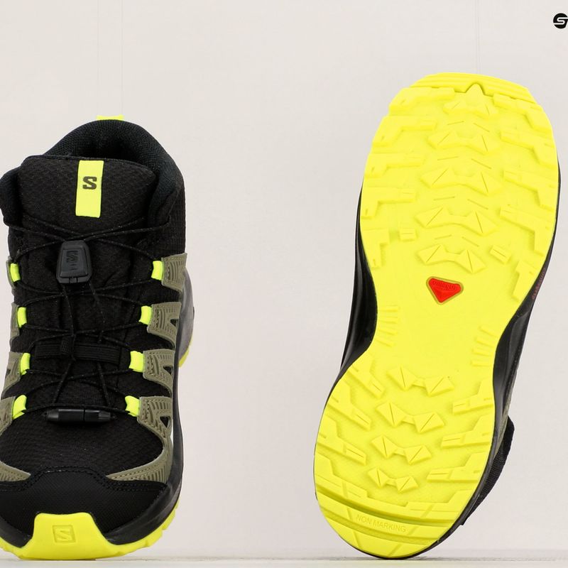 Salomon Xa Pro V8 Mid CSWP detské trekové topánky black/deep lichen green/y 17