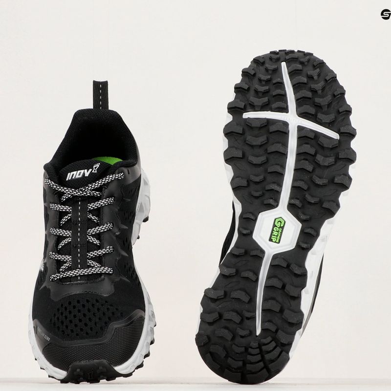 Dámska bežecká obuv Inov-8 Parkclaw G280 black/white 20