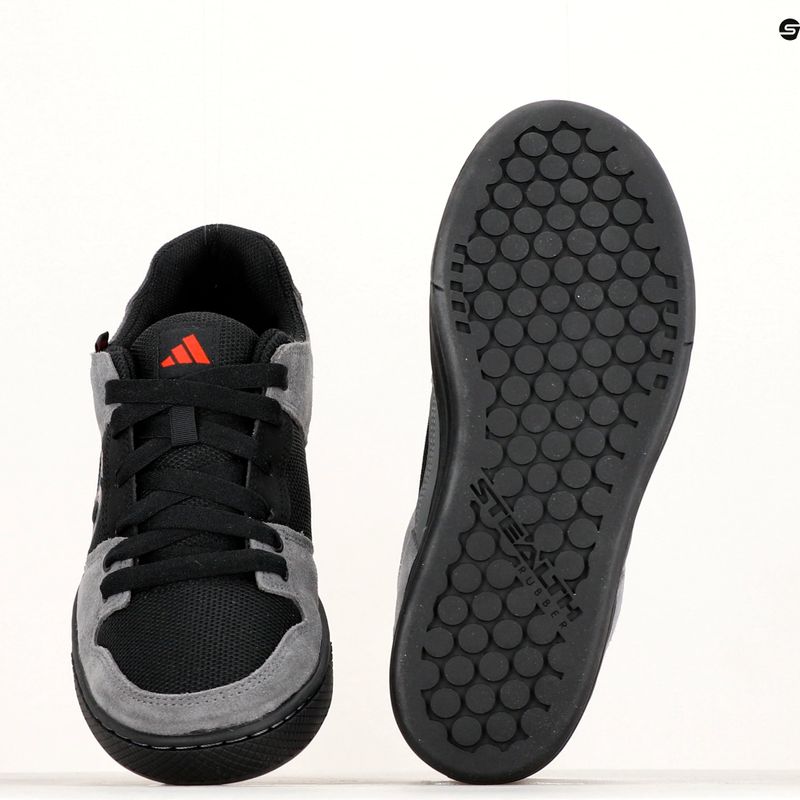 Pánska cyklistická obuv adidas FIVE TEN Freerider grey five/core black/grey four HP9936 19
