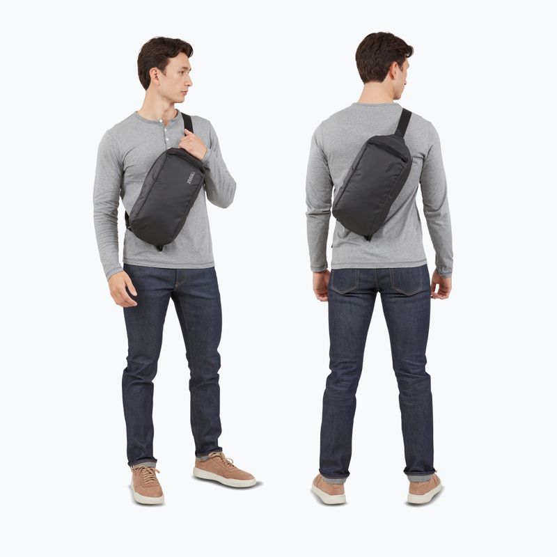 Mestský batoh Thule Tact Sling 8 l čierny 10