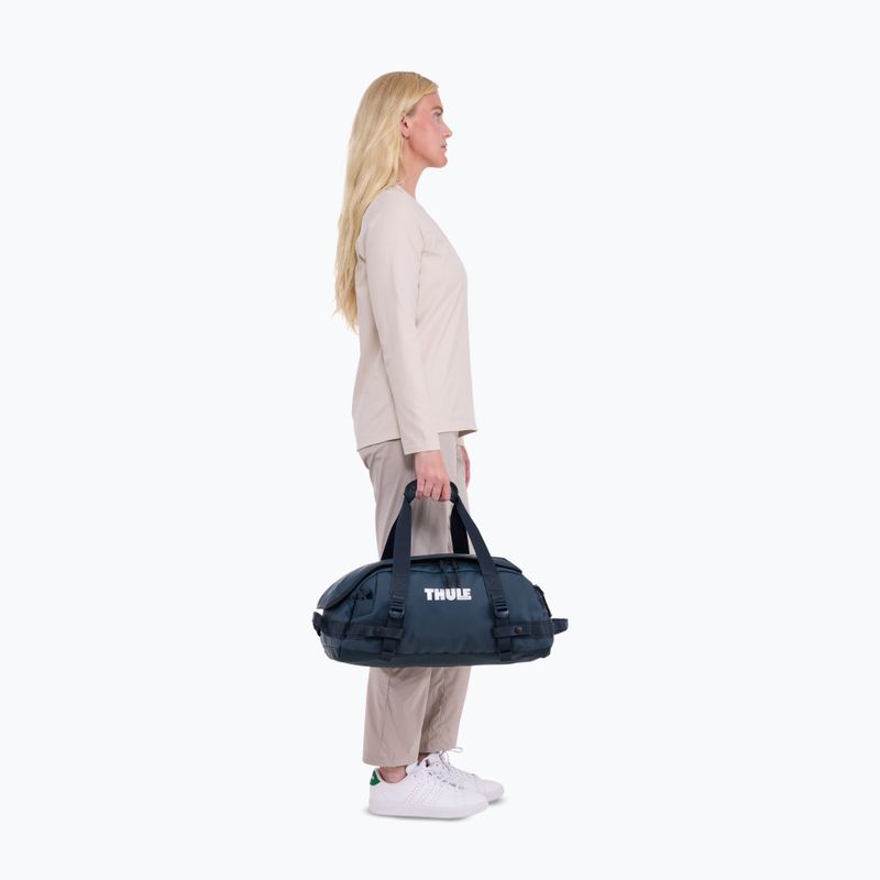 Cestovná taška Thule Chasm Duffel 30 l darkest blue 15