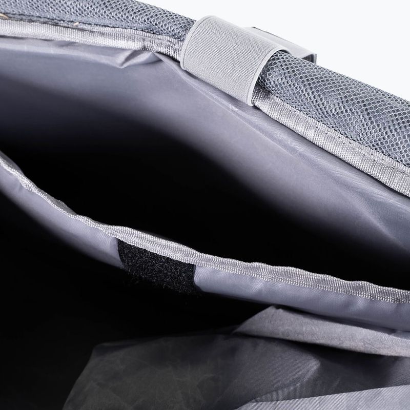 Tréningová taška GymBeam 2w1 42 l black 7