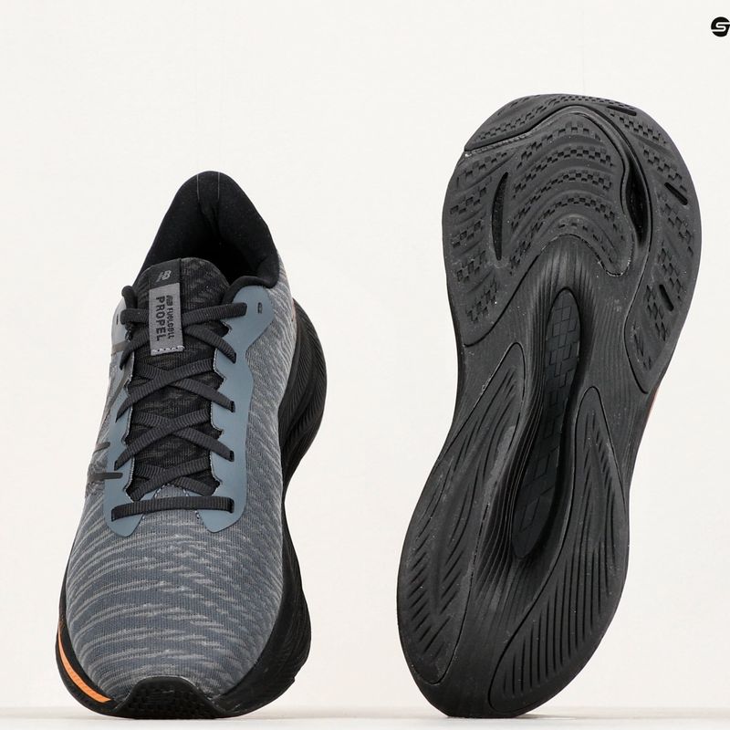 Pánska bežecká obuv New Balance MFCPRV4 graphite 19