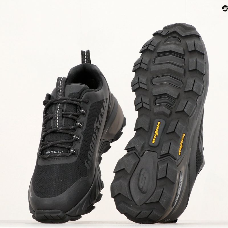 Skechers Max Protect Fast Track pánske topánky black 12