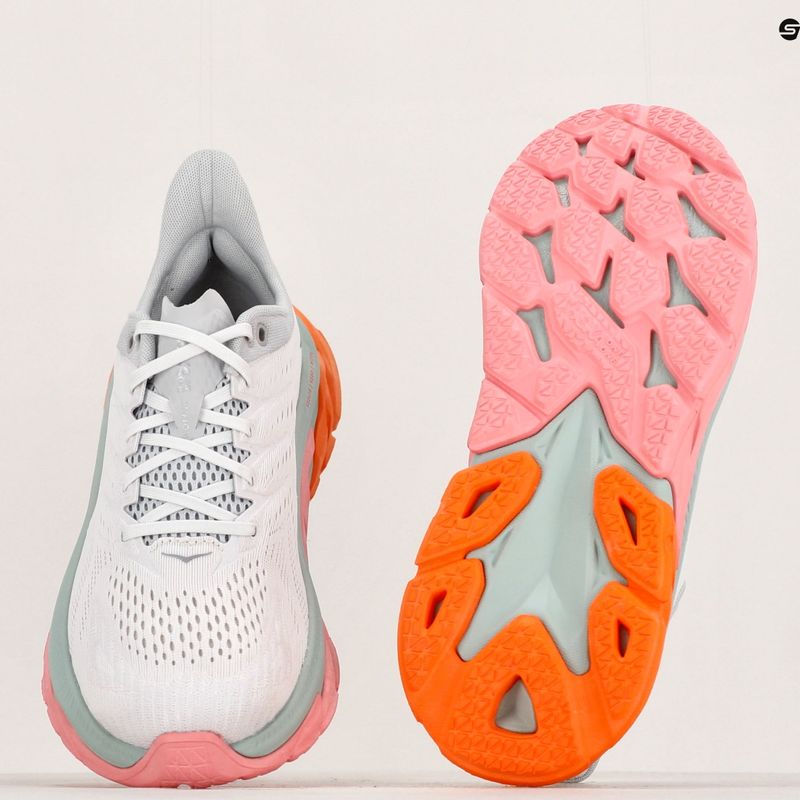 Dámska bežecká obuv HOKA Clifton Edge nimbus cloud/lunar rock 10